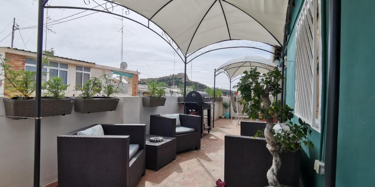 Apartamento Amazing Penthouse With Views To The Castle Alicante Exterior foto
